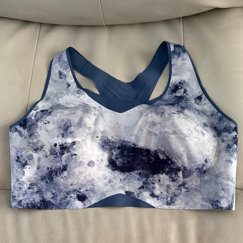 Soma Blue and White Patterned Sports Bra